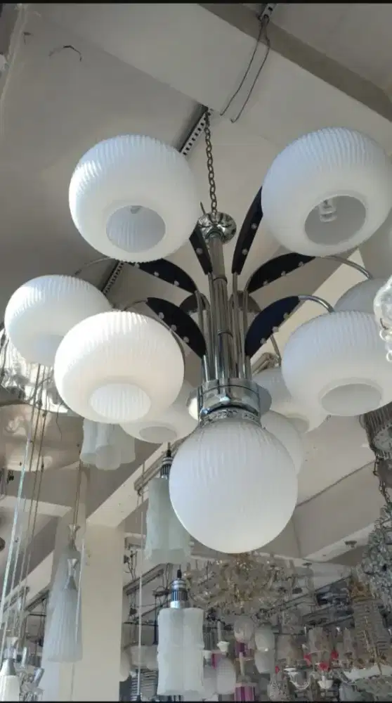 Lampu gantung minimalis