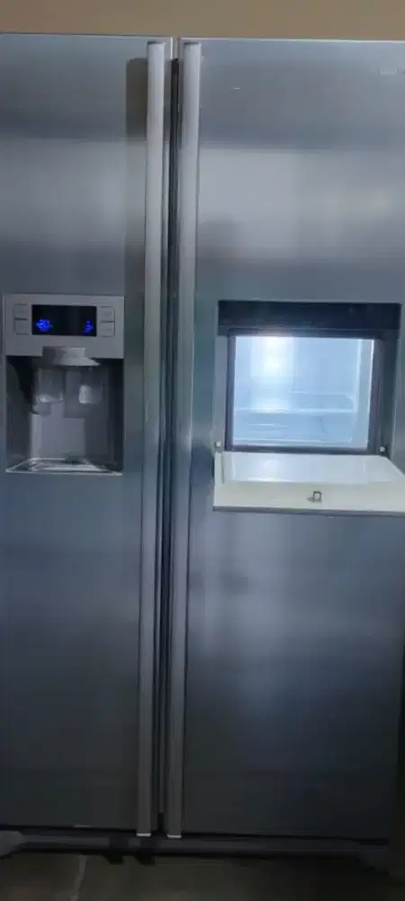 Dijual kulkas side by side SAMSUNG