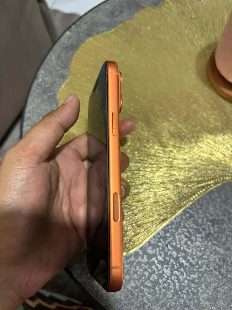 Iphone 17promax orange 256gb
