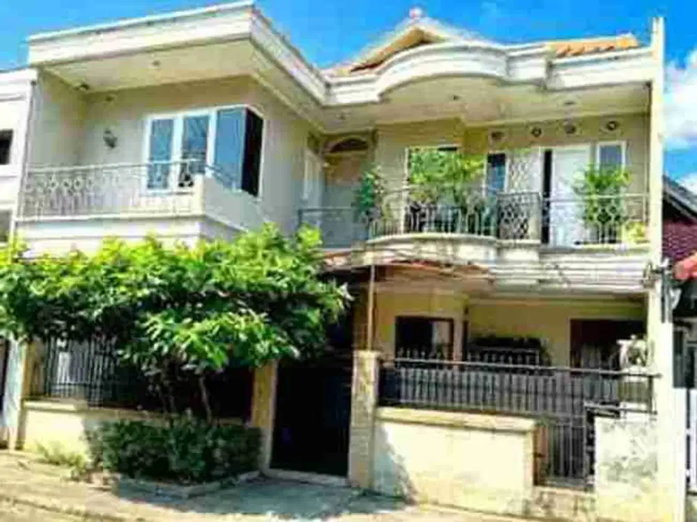 rumah megah 2 lantai 
griya Bintara Bekasi Barat