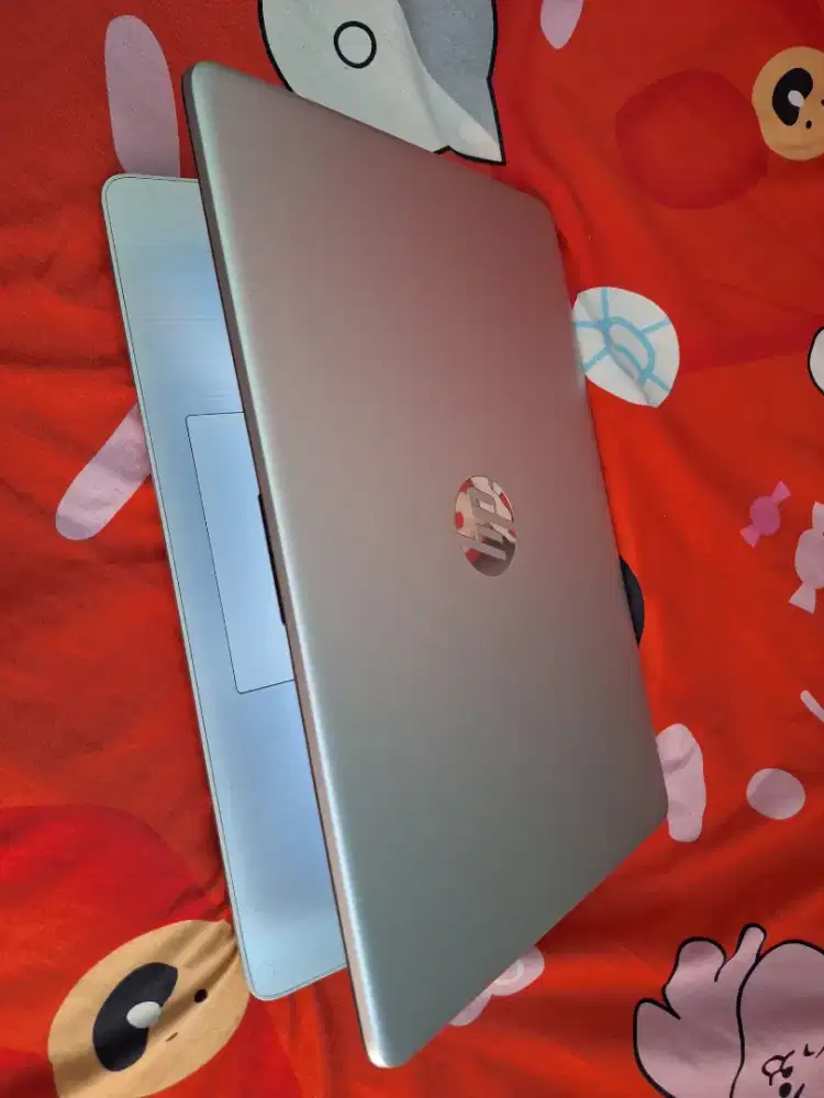 Bismillah di jual laptop hp14 slim celeron 6305 baterai 4jam
