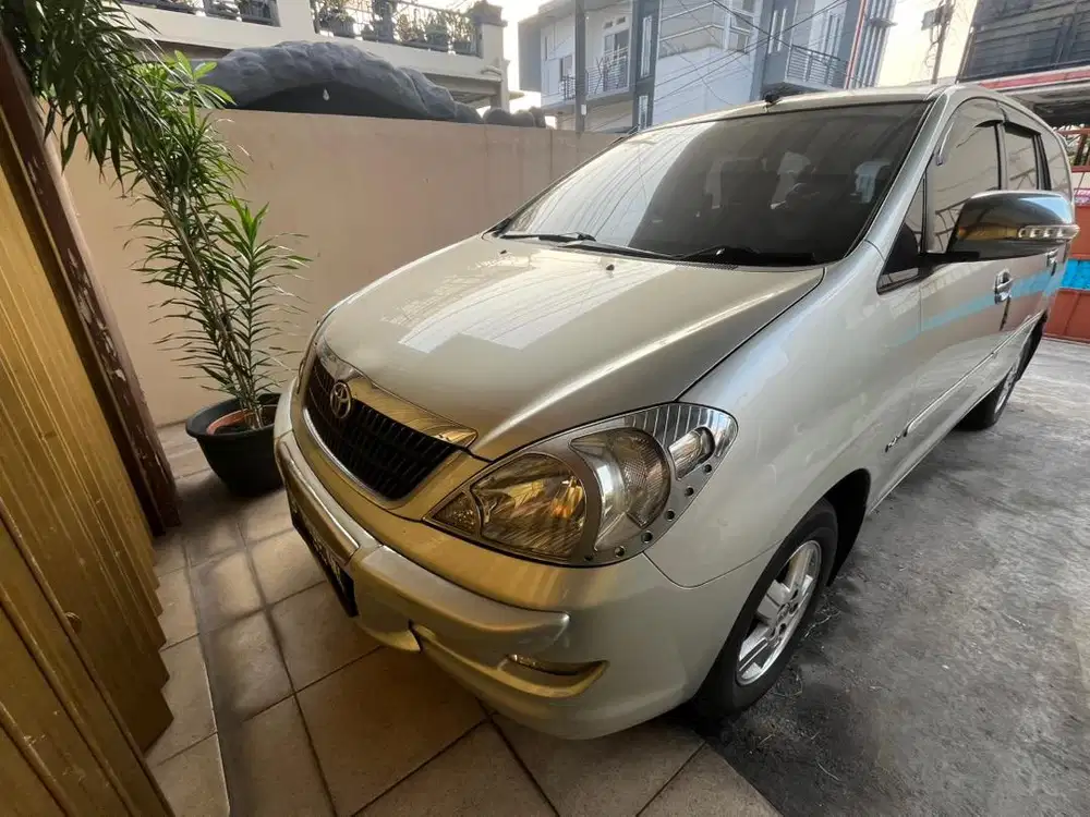 Kijang Innova G Diesel 2006