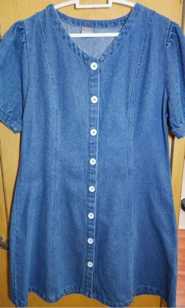 DRESS DENIM THIS IS APRIL
