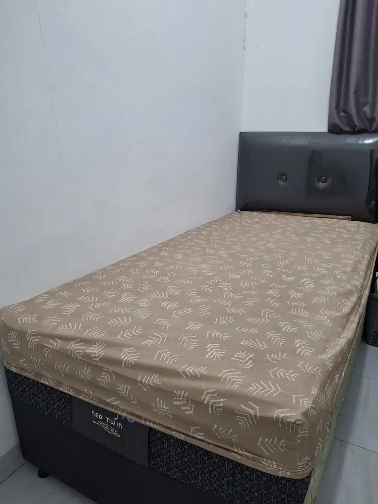Tempat tidur susun comforta twin 100x200