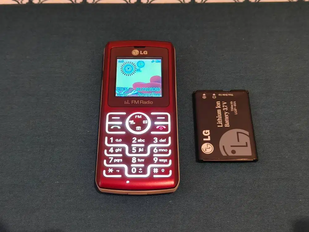 Feature Phone LG KG288 FM Radio Fullset Second Original Like New Gan
