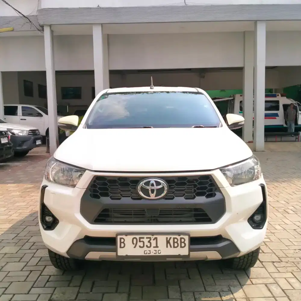 TOYOTA HILUX DC G 2.4 4X4 MT 2024