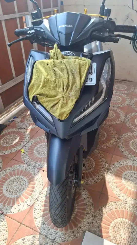 Istimewa. Dijual Vario 125 ISS 2024