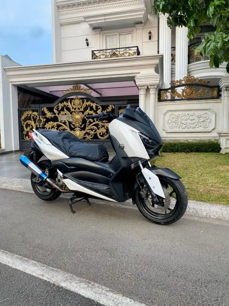 Yamaha Xmax ABS Warna Rare Putih 2017