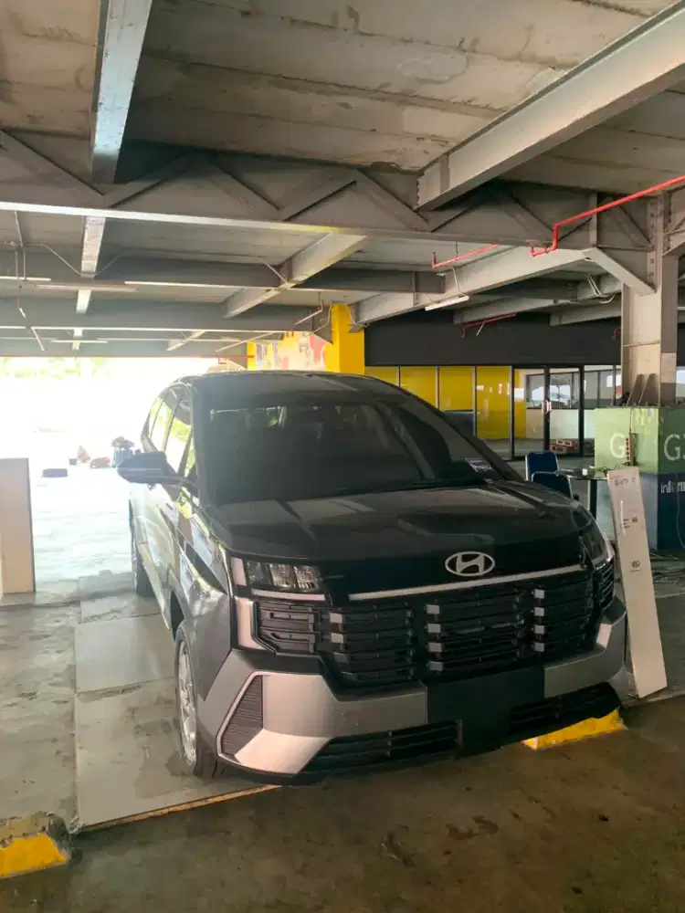 Hyundai Stargazer Cartenz Style IVT 6P