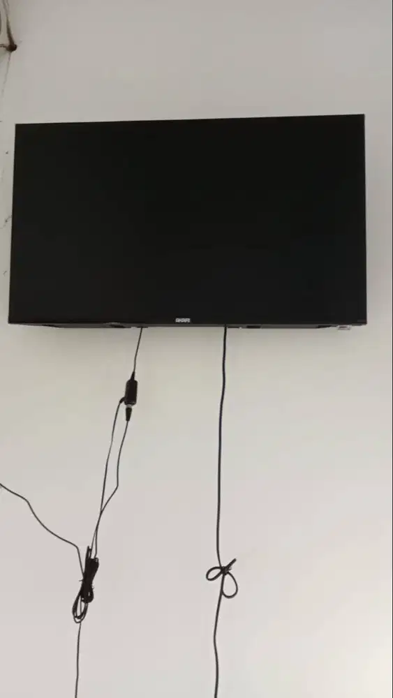 TV 32INCH  AKARI SMART TV (NEGO AJA)