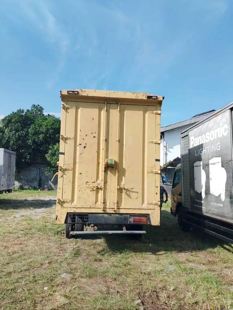 di jual truck kuning/ yg serius-serius aja gan