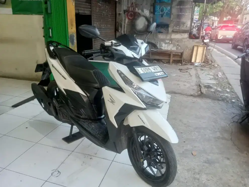 Honda vario 150 led ol thn 2017 pajak of 2x plat B tangsel