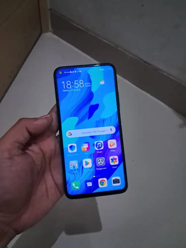 Huawei nova 5T Ram 8Gb Internal 128Gb