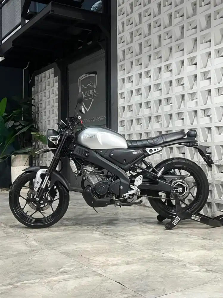 YAMAHA XSR 155 2022 - Chintia Mustika