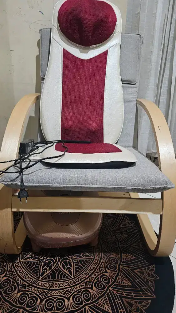 Alat Mesin Pijat, jual murah 1 set sama kursinya!!!