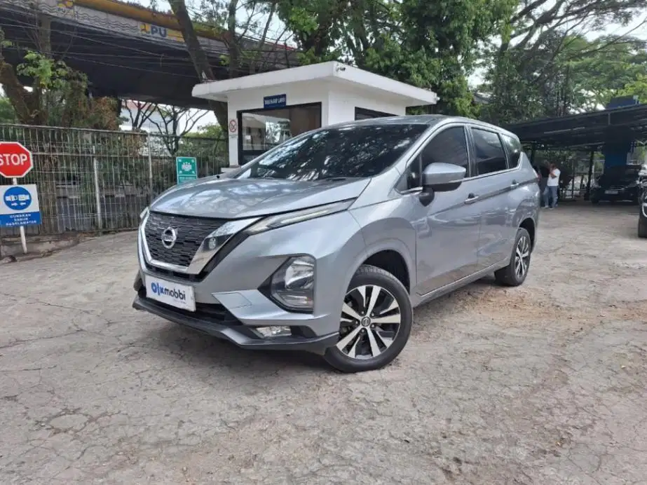 LOW DP Nissan Livina 1.5 VE Bensin-AT 2019 VDA