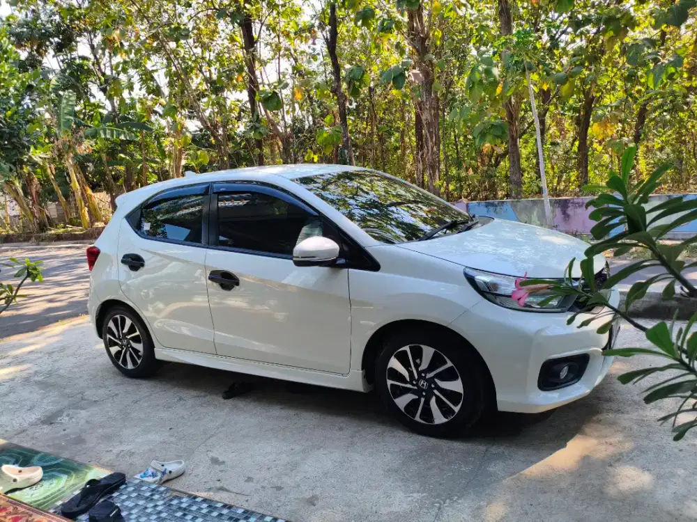 BRIO RS MANUAL 2019 LOW KM