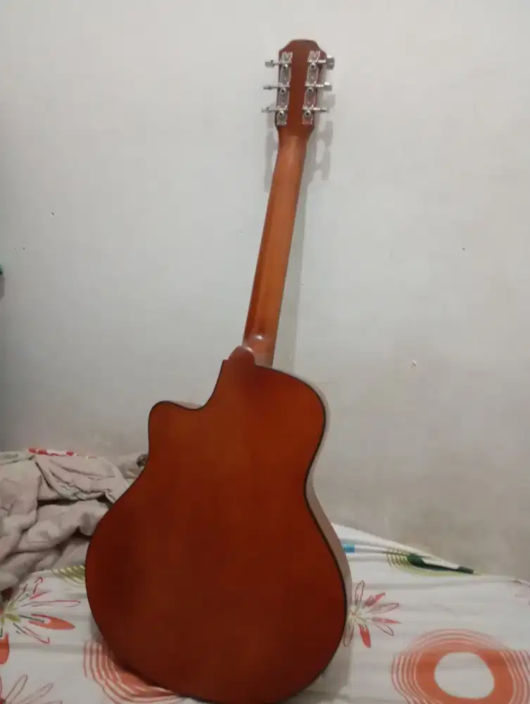 Apx Yamaha custom body tipis akustik no elektrik