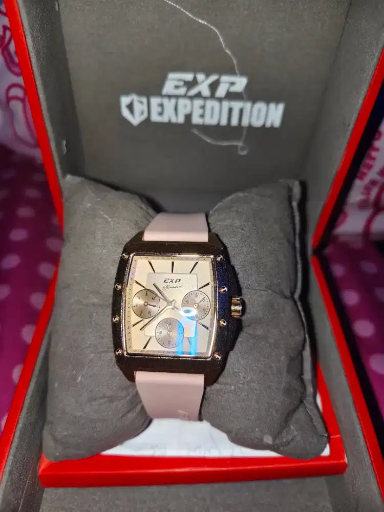 Jam tangan Expedition Glamour E 6636