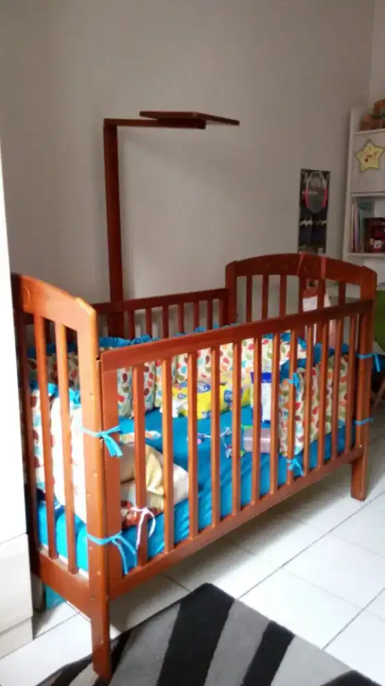 Tempt tidur bayi atau box bayi