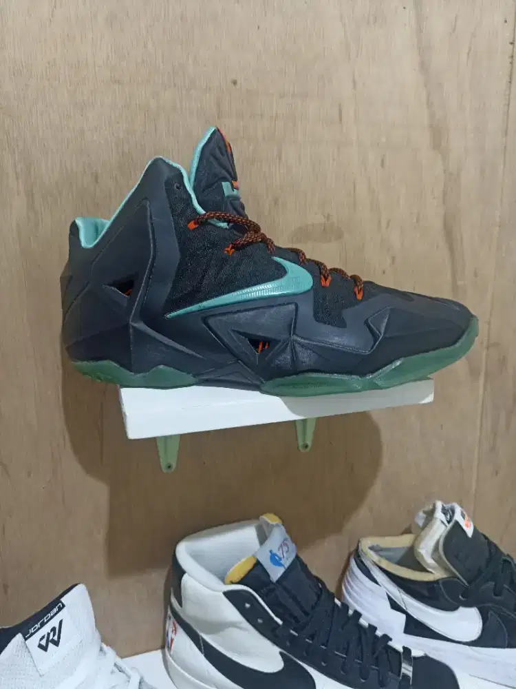 SEPATU NIKE LEBRON 11 DIFFUSED JADE SIZE 45