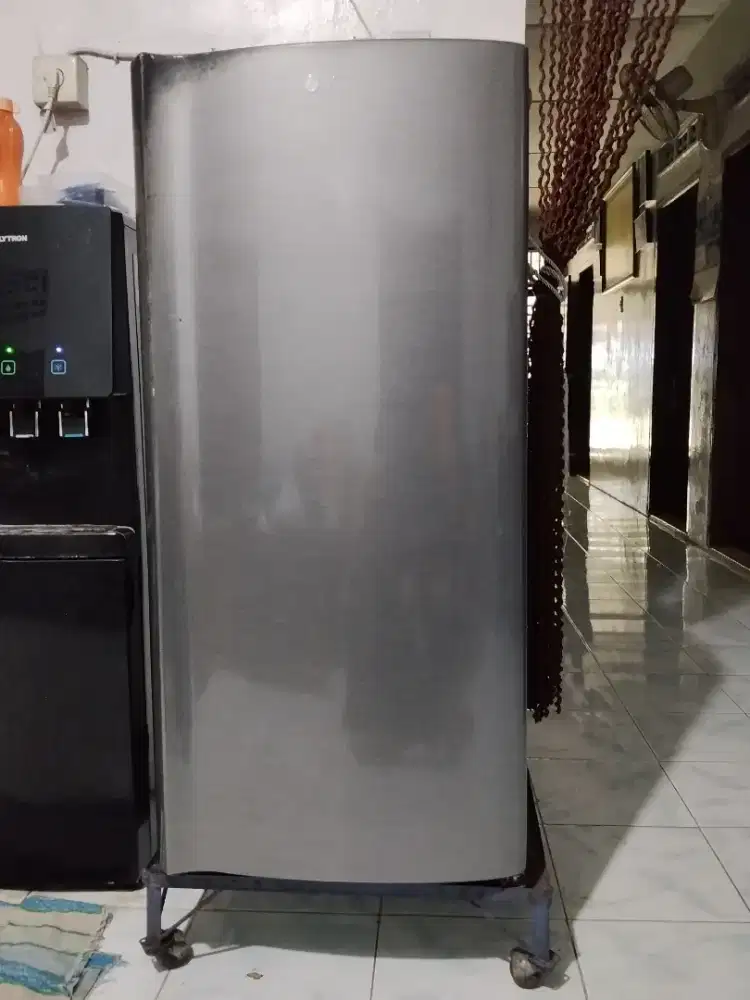 Kulkas LG 1 Pintu