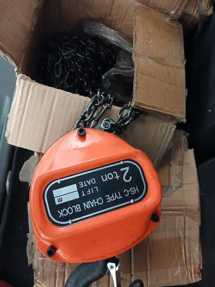 Chain Block / Chain Hoist (katrol rantai manual)