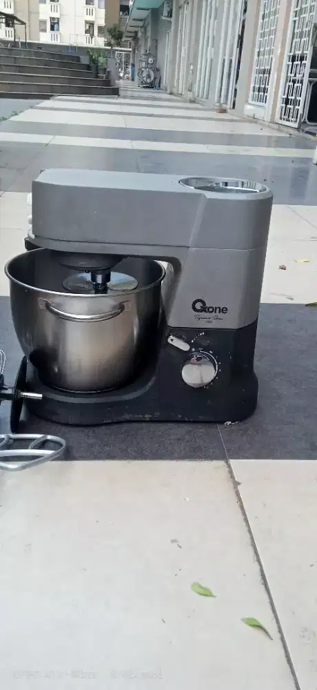 Standing mixer OXONE signature 2000