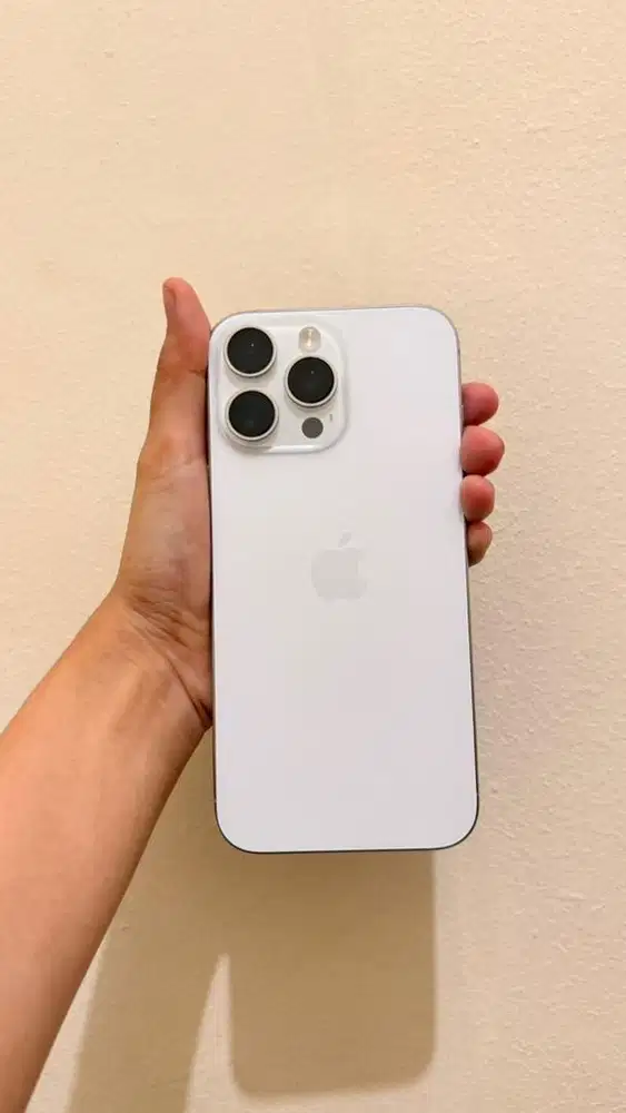 iPhone 16 Pro Max 256 GB (white titanium) iBox Fullset Like New