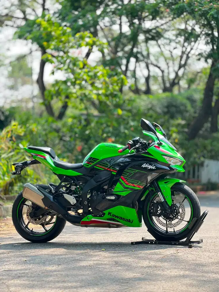 KAWASAKI ZX25RR ABS QS TFT KRT HIJAU 2023 KM LOW PAJAK ON FULL ORI
