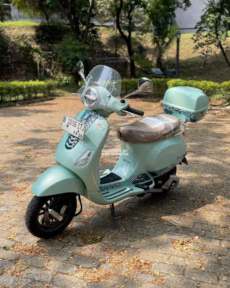 VESPA LX 125 iGET FACELIFT BATIK LIMITED EDITION 2022 TERMURAH