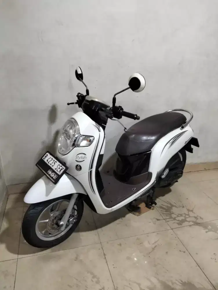 Honda Scoopy stylish 2018