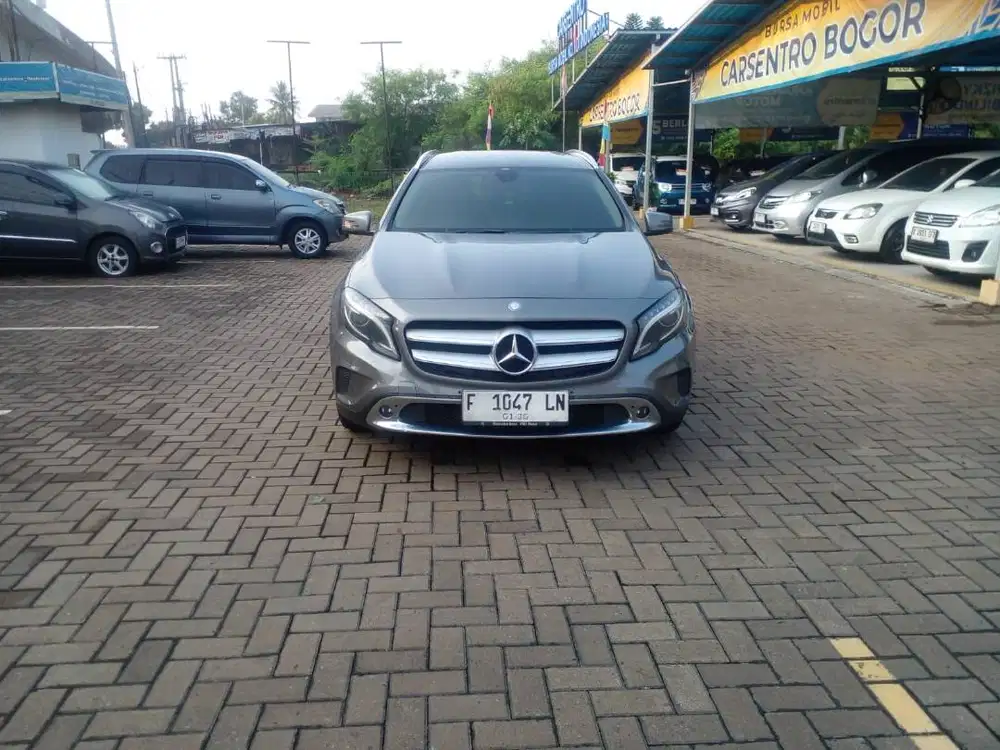 mercy GLA200 1.6 turbo urban 2014 pmk 2015