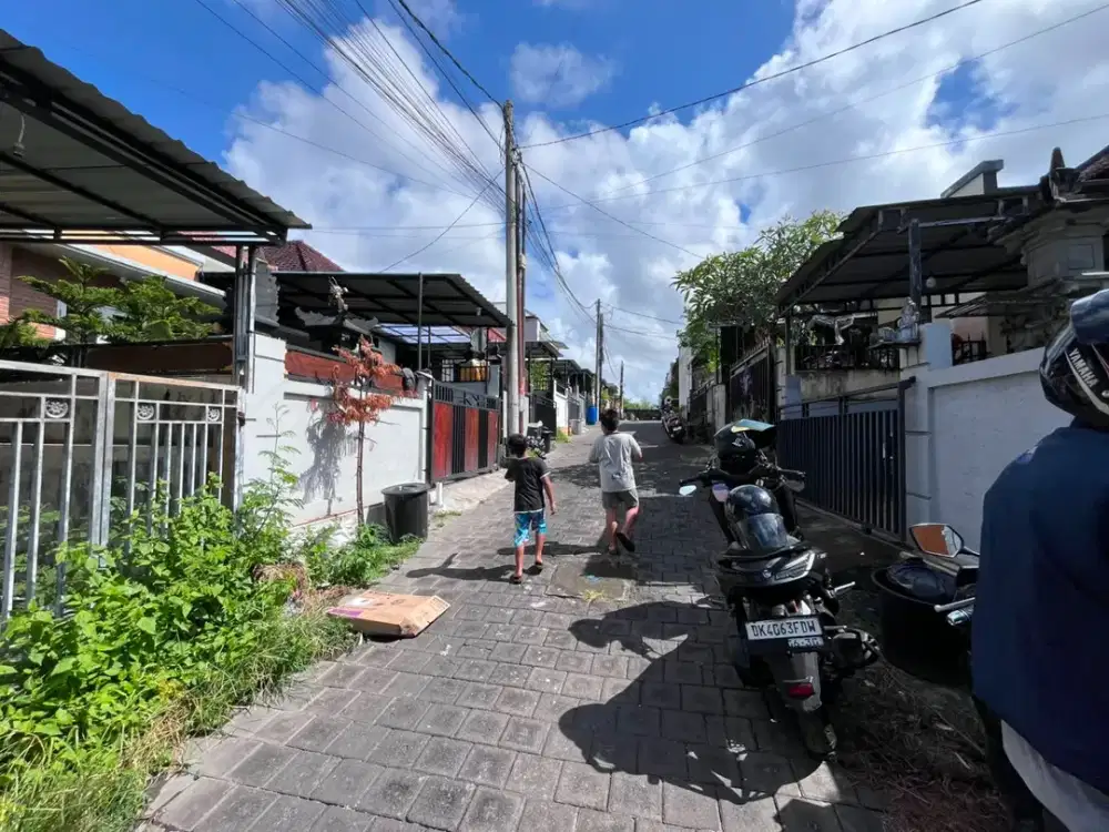 DIJUAL TANAH & BANGUNAN 81 M² DI TAMAN KAMPIAL RESIDENCE, BENOA – KUTA SELATAN, KABUPATEN BADUNG