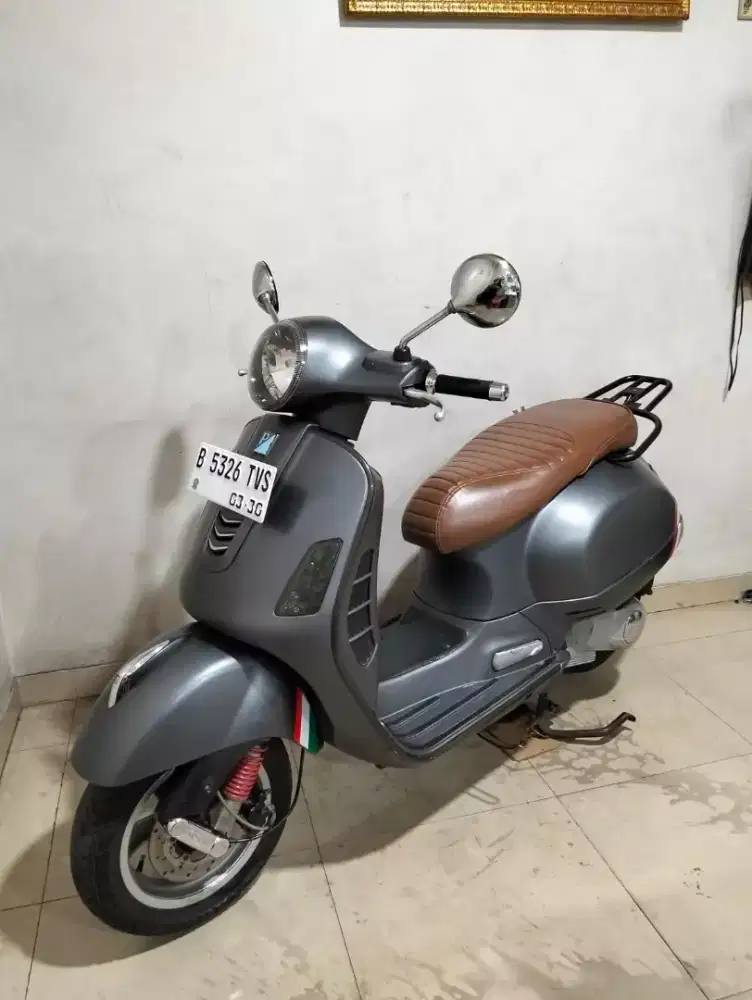 Piaggio Vespa GTS super 2016