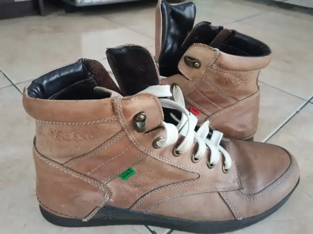 Sepatu kickers original