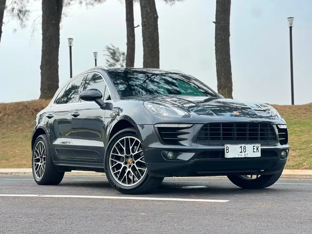[LOW KM ISTIMEWA] Porsche Macan 2.0 AT 2018