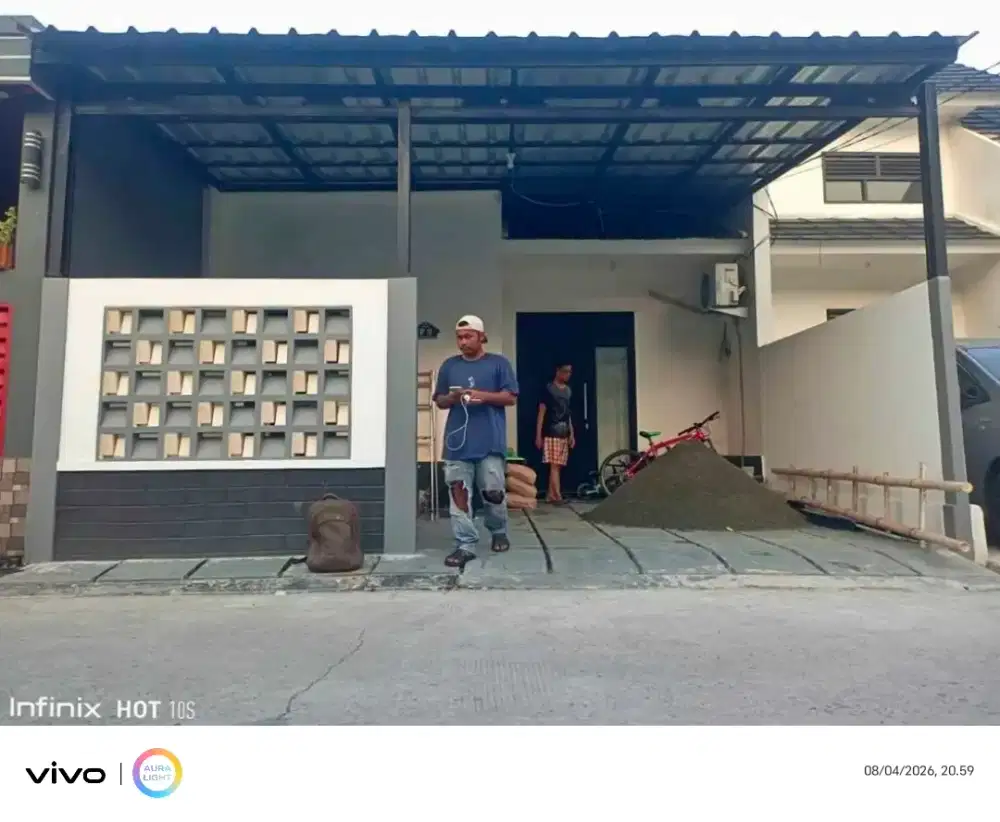 Kanopi baja ringan dan garasi