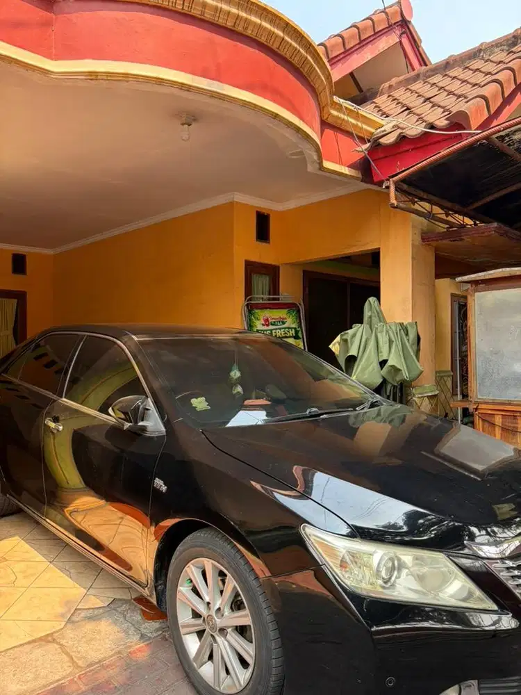 TOYOTA CAMRY 2.5V TAHUN 2014