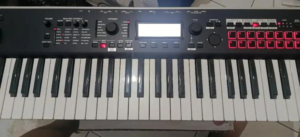 Dijual Keybaord Korg Kross 2