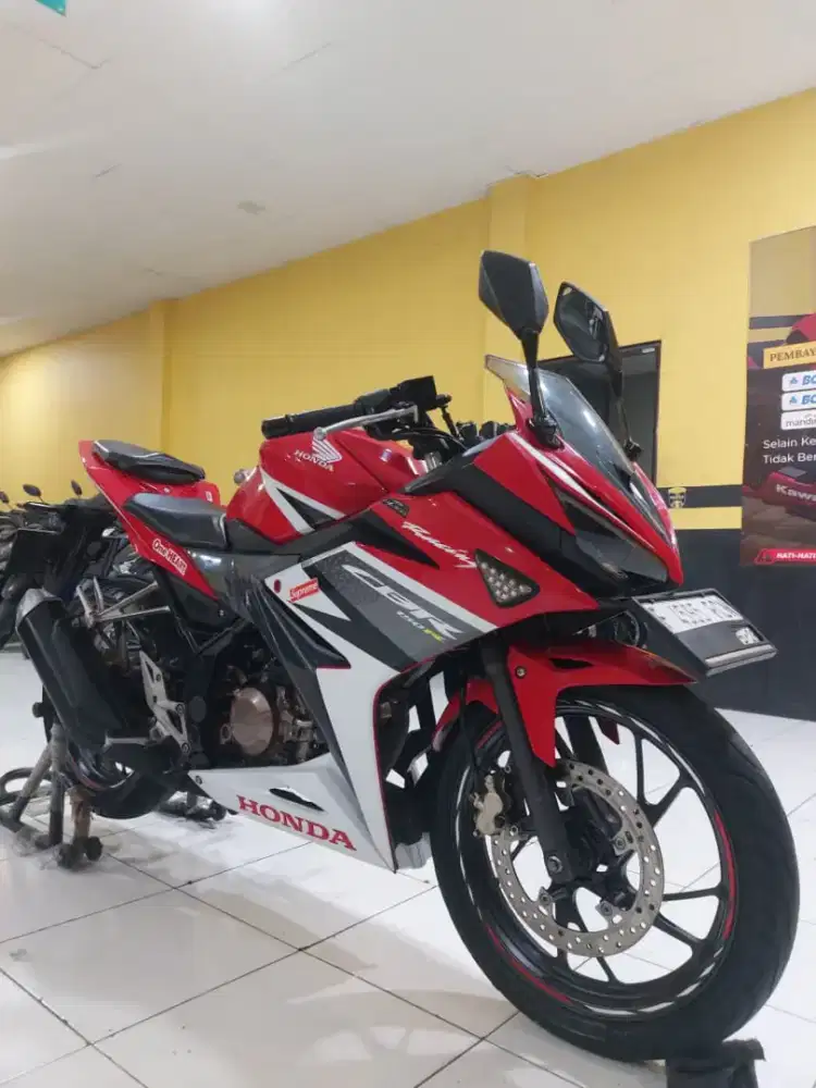 READYY CBR 150R TAHUN 2018