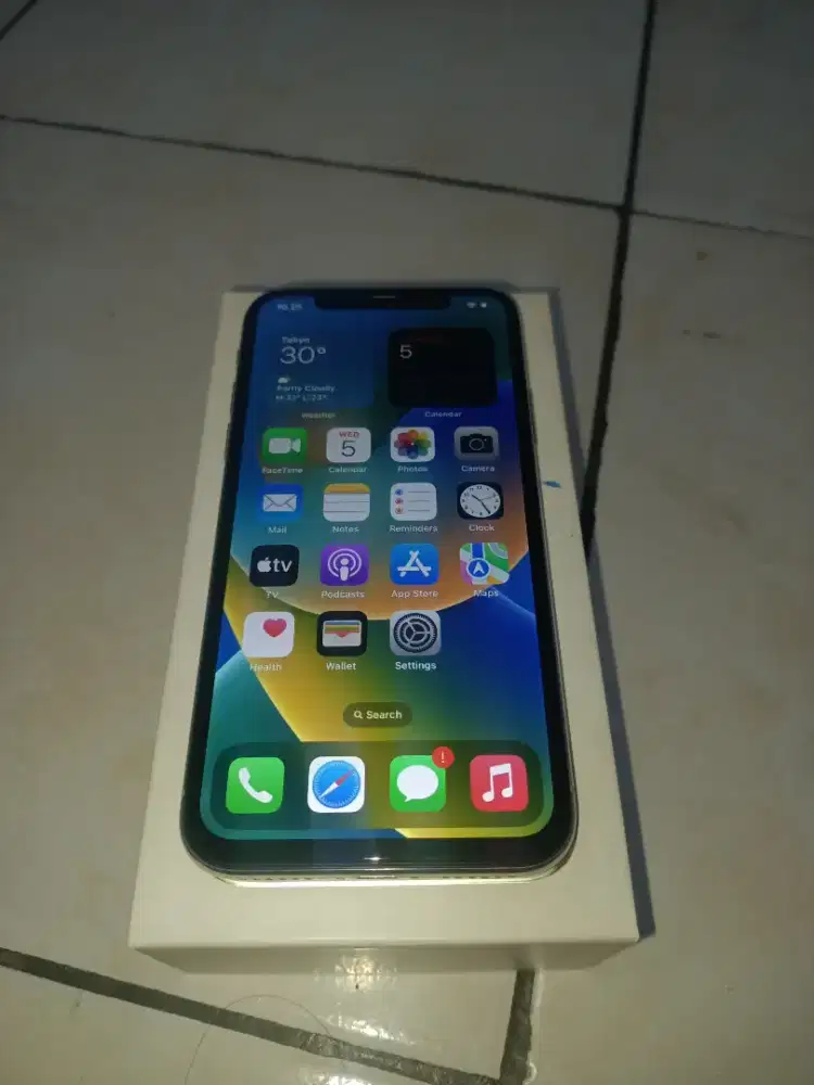 IPHONE X WHITE 64GB