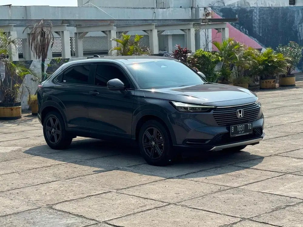 Honda HRV E AT 2022 / 2023 Plat Ganjil Matic Istimewa