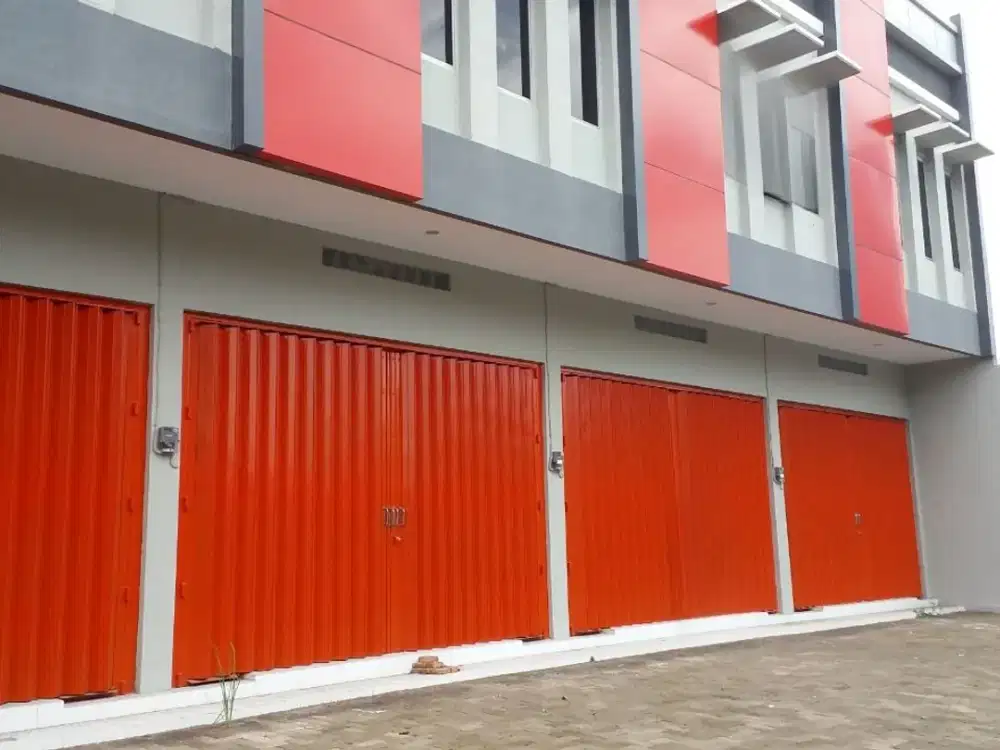 DISEWAKAN RUKO 2 LANTAI STRATEGIS AREA KARANGANYAR
