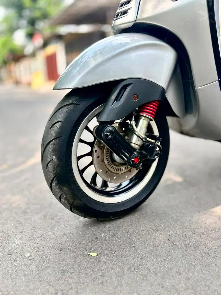 vespa sprint iget abs 2019 murah