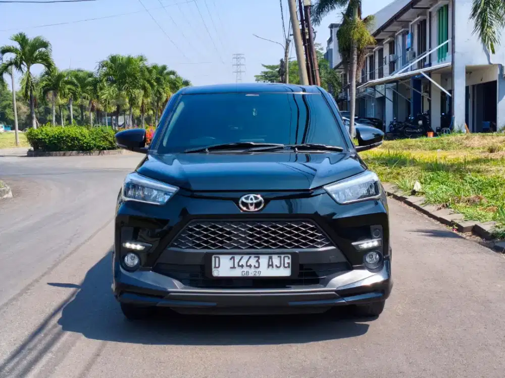 Raize GR Turbo AT 2021 hitam