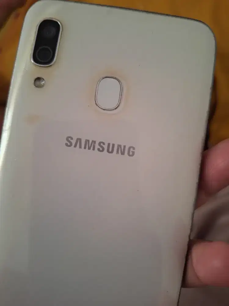Samsung 30 4/64