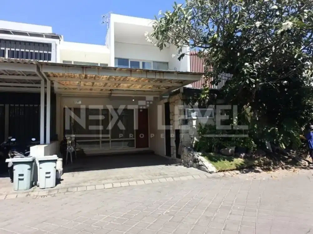 Dijual rumah di forest mansion Surabaya barat