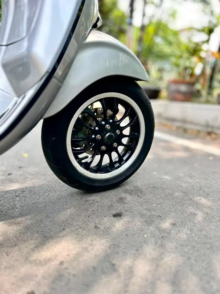 vespa sprint iget abs 2019 murah