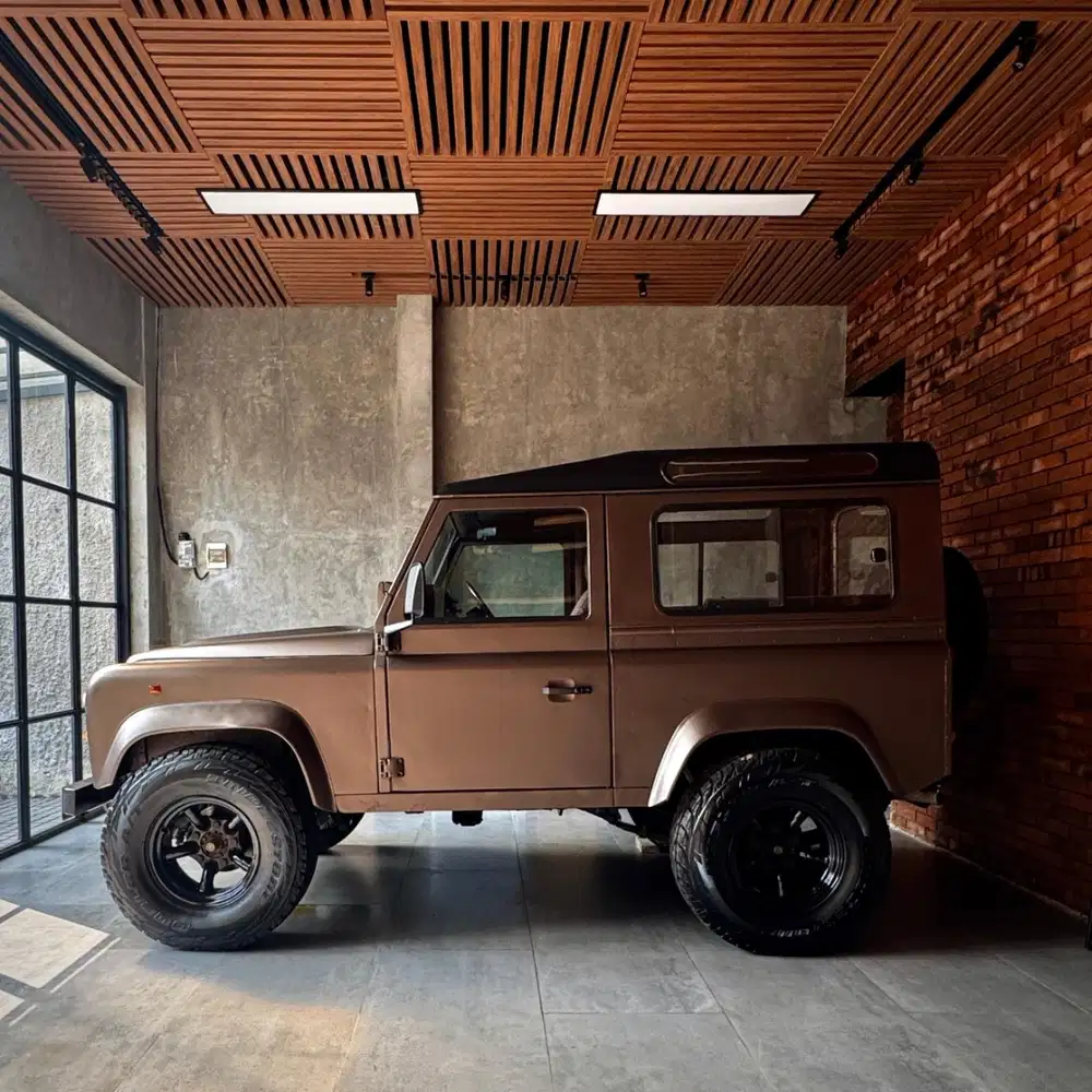Land Rover 1961 SWB - Modifikasi Defender 90 SWB